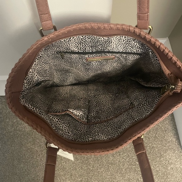 Purse - Picture 2 of 2